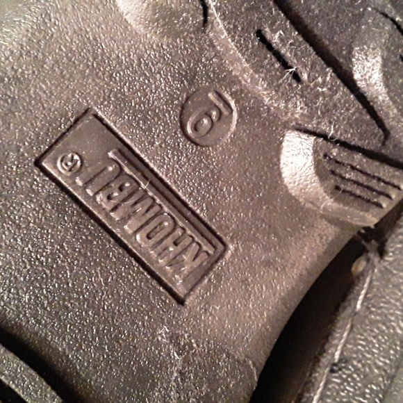 NWOT KHOMBU Addison Ankle Boots Memory Foam zip up Size 9M Black Womens - Picture 8 of 16